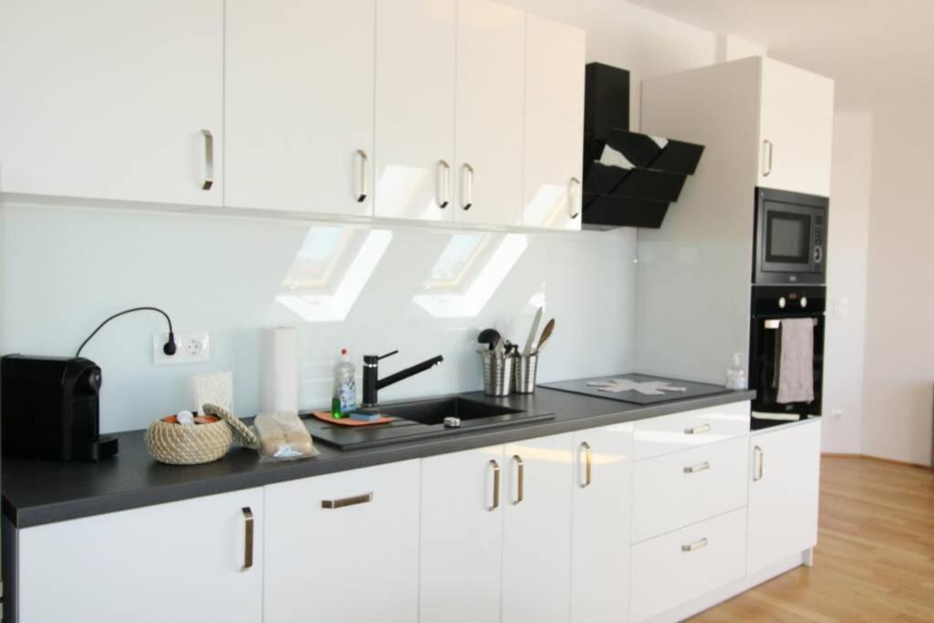 Penthouse With Amazing Terrace L Lf42 Leilighet Wien Eksteriør bilde